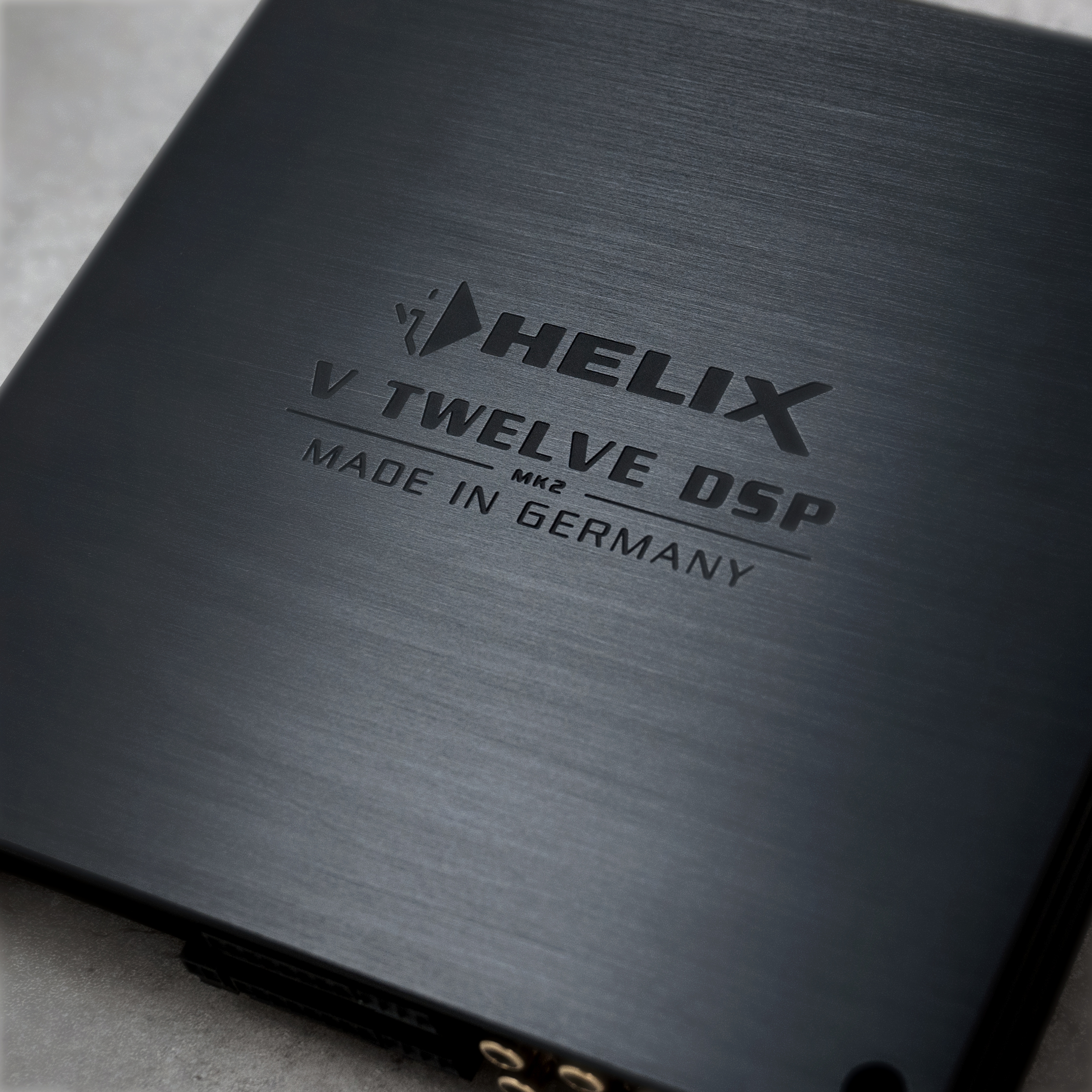 FB-V TWELVE MK2 Teaser-240dpi